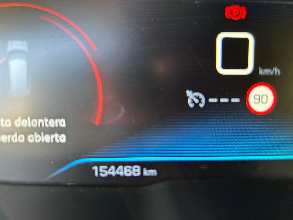PEUGEOT 5008 GT LINE 1.2 E-THP AUTO SPANISH LHD IN SPAIN 96K 7 SEATS SUPER 2019